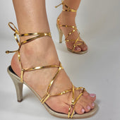 Tess Dorado #24 Alto 10cm