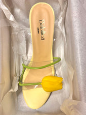 Tulipán amarillo pastel